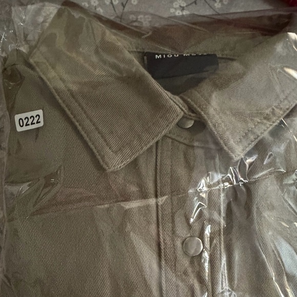 Miou Muse Womens Shacket Shirt Cotton Raw Hem Smiley Face Design Distressed - Picture 14 of 14